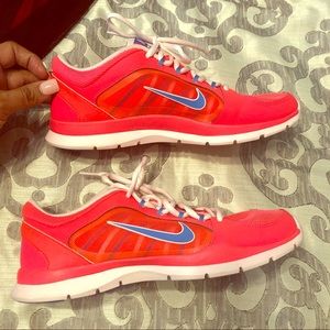 Nike running shoes bright pink. Size 8.5